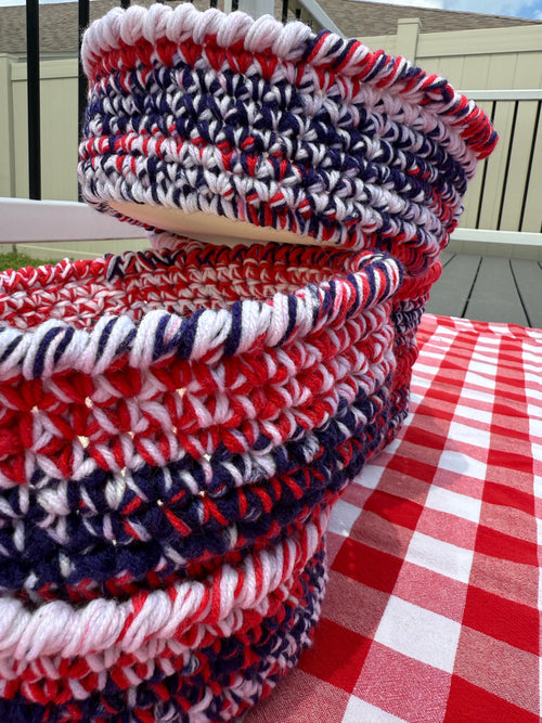 America 250th Birthday Basket/ Patriotic Crochet Bowl with Wood Base
