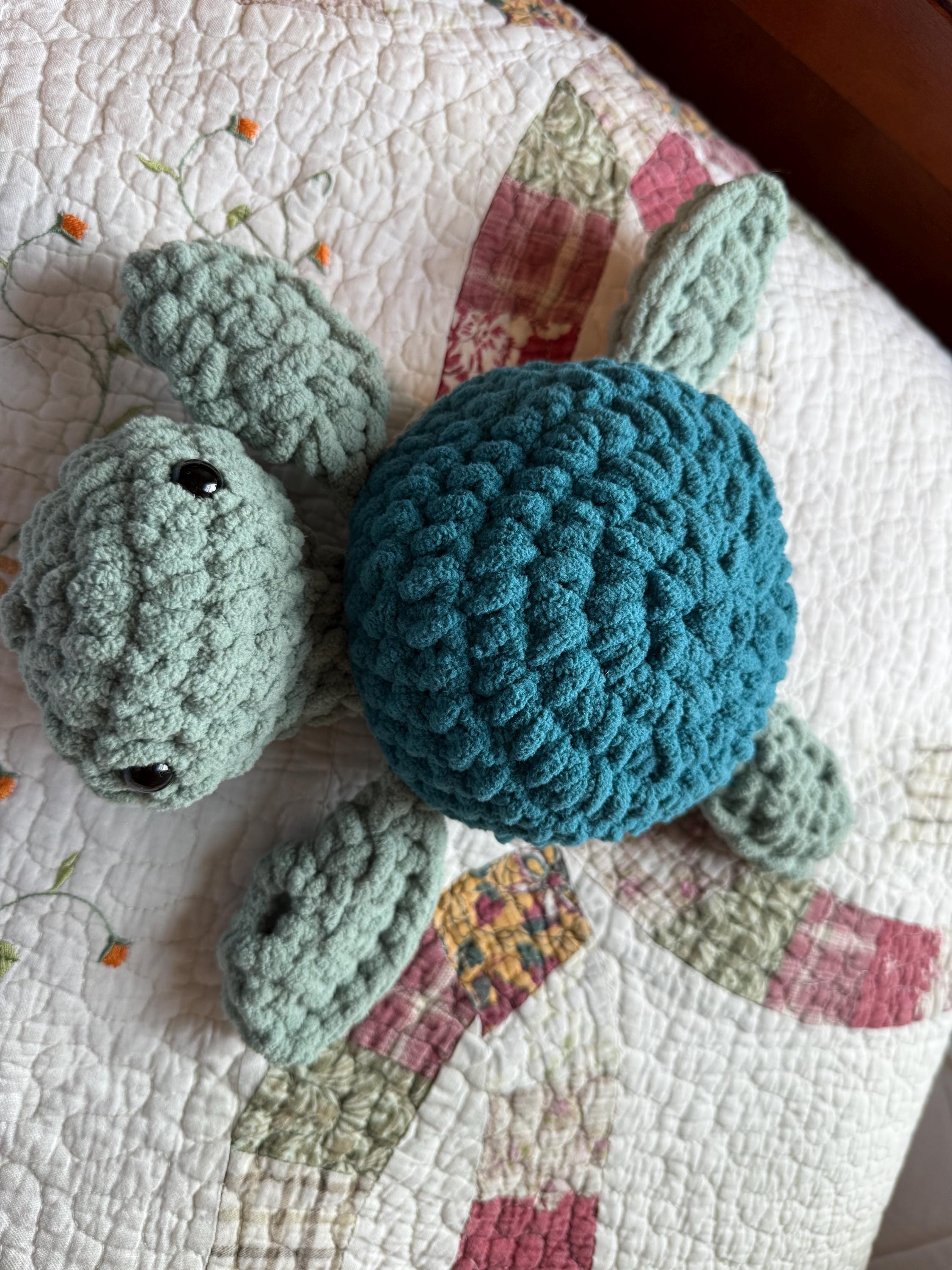 Crocheted Sea Turtle Plush Toy: Green & Blue Amigurumi