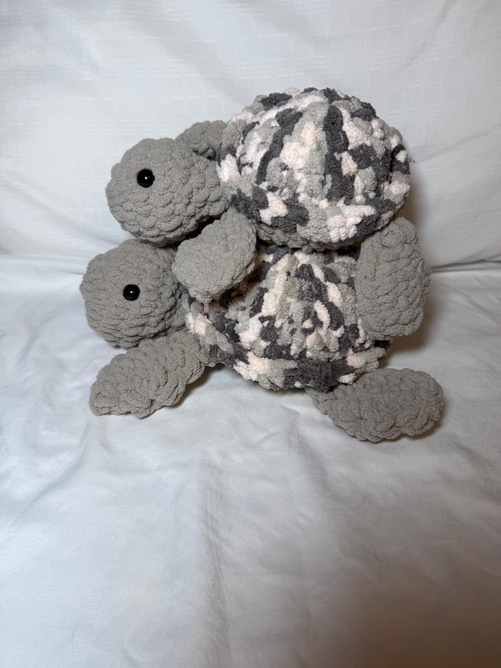 Chunky Crochet Sea Turtle Plushie – Soft Chenille Amigurumi Toy, Grey Marble Nursery Decor